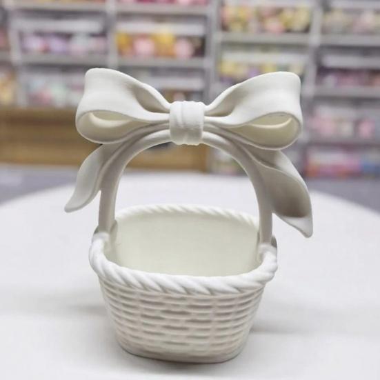 Mini Woven Basket with Handle Small Storage Basket with Bow Resin Desk Organizer for Dollhouse Accessory Home Decoration