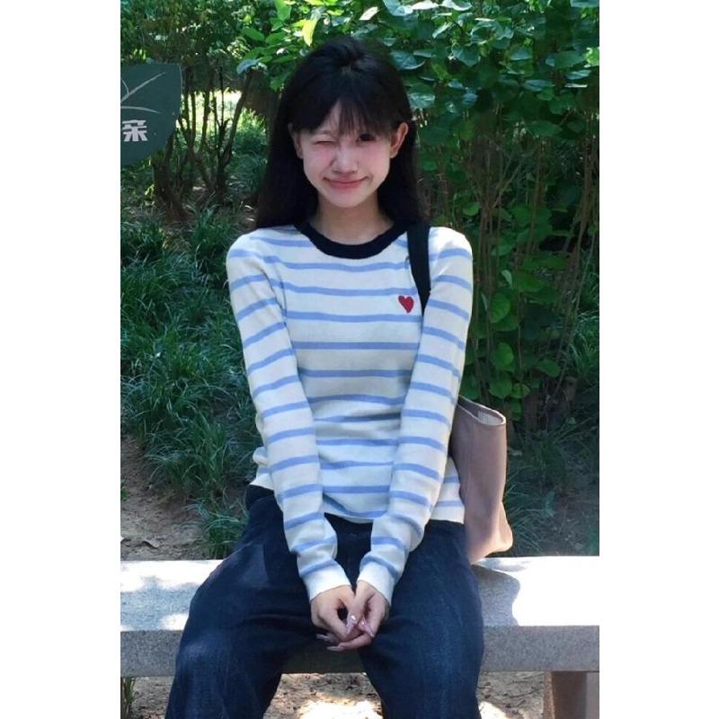

Blue Striped Love Embroidered Crew Neck Long Sleeve Knitted Bottom Shirt Women s Autumn and Winter Inner Slim-fit Card Waist Short Top average size [recommended 80-60kg]