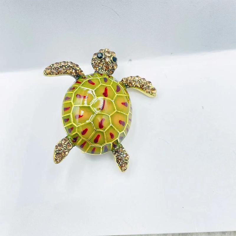 Trendy Personalisierte Schildkrötenförmige Brosche Kreative Schöne Tierbrosche Party Casual Brosche Kleidungszubehör Geschenke