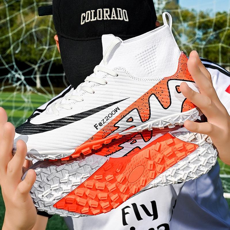 New Sports Youth Student Shoes Lawn Long Broken Sports Adult Football Shoes Men's and Women's Training Football Spikes