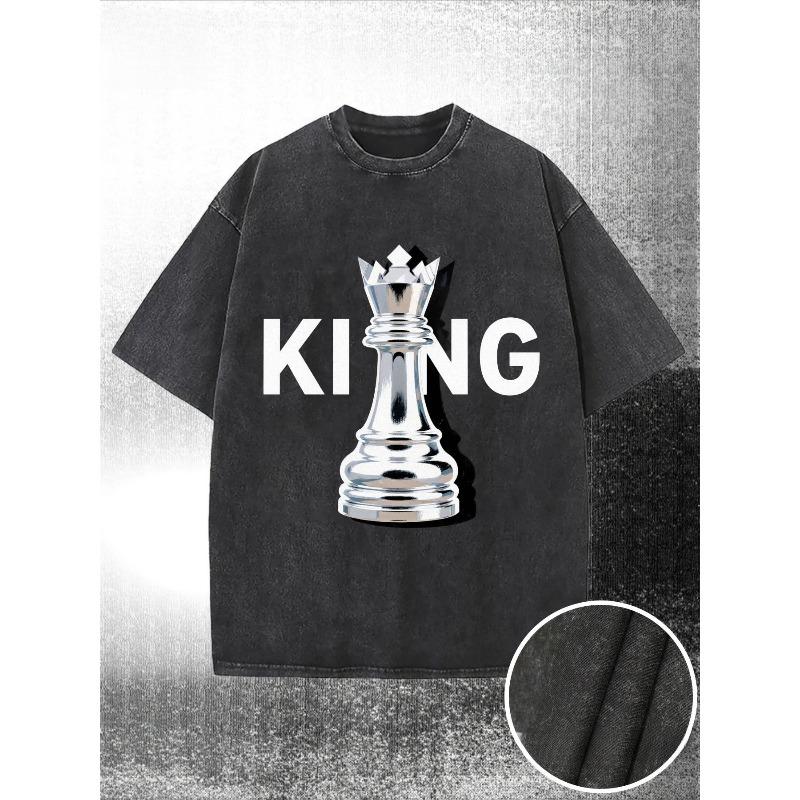 

European Size Washed T-shirt | Reflective Silver Chess King with Bold KING Text-Stylish Casual Crew Neck Tee, Eye-Catching Design on Solid Background S чёрный