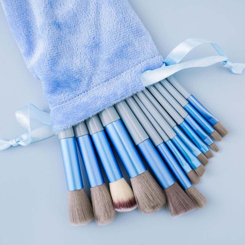 Sijiqing 13-Piece Makeup Brush Set: Powder, Eyeshadow, Foundation Brushes for Complete Makeup Application.