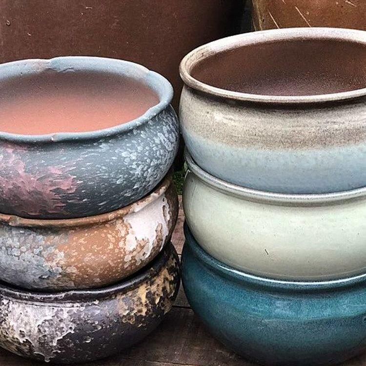 Stor Handgjord Keramik Kruka för Suckulenter och Grönska, Andningsbar Lerkruka i Lila Lera