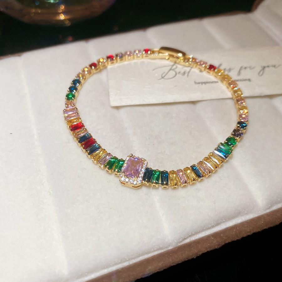 Europe and the United States Hot-selling Color Oval Love Zircon Bracelet Light Luxury Bracelet Personalized Jewelry Women