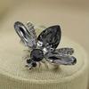 1pc Creative Cute Bee Brooch Fashion Crystal Insect Rhinestone Corsage Women Coat Suit Accessories Pin Vintage Enamel Animal Brooch