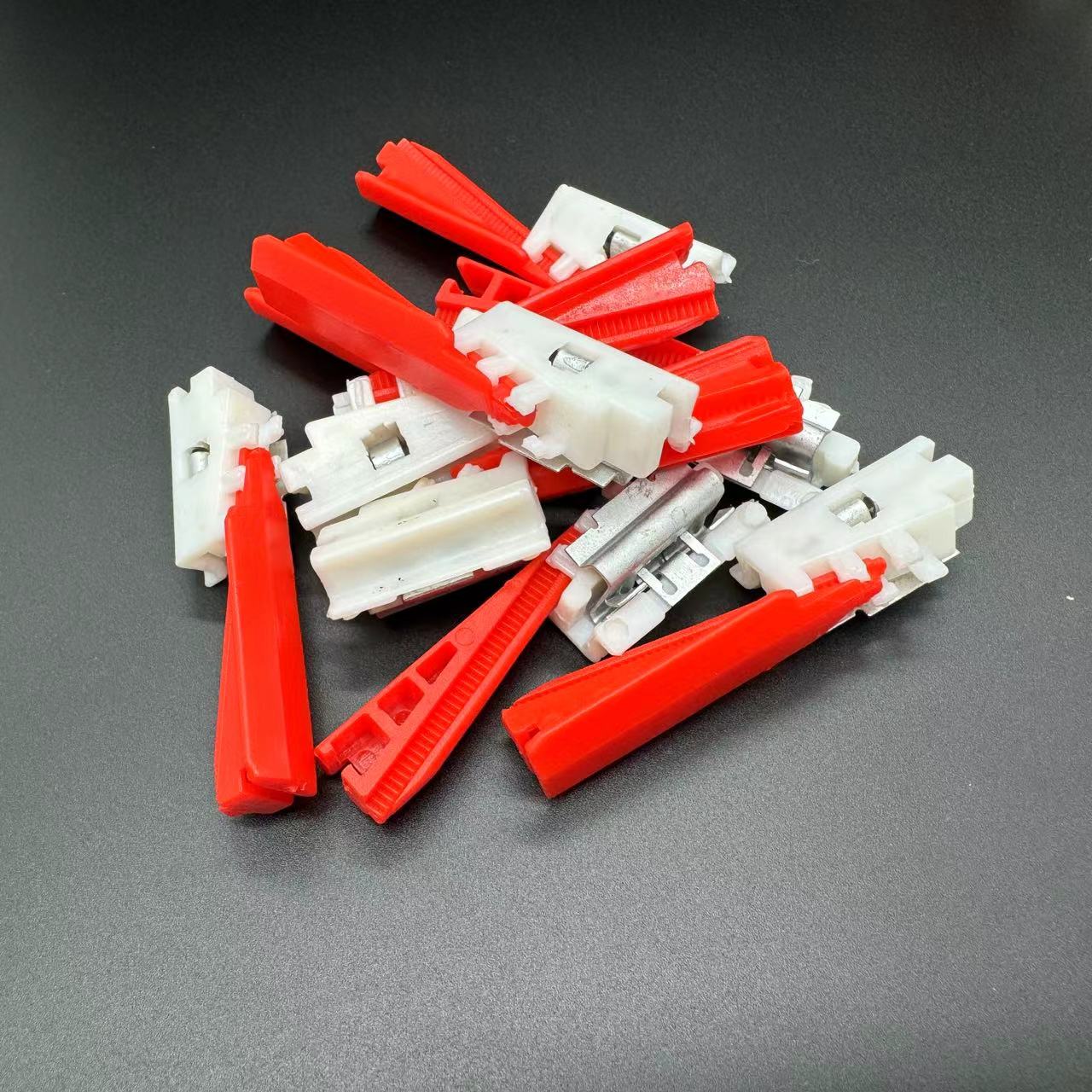 A2016980160 Автомобильный крепежный зажим YT-1500 Зажимной фиксатор для Mercedes-Benz Полный ассортимент автомобильных салонных зажимов 10PCS