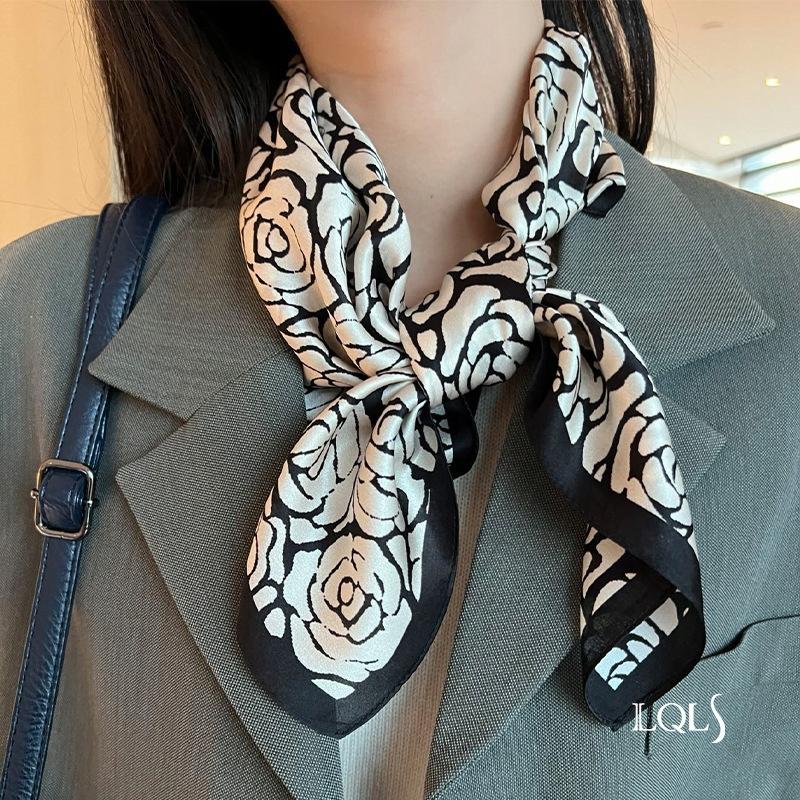 Scarf with Print, Women' Synthetic Silk, Gift Scarf, 70x70