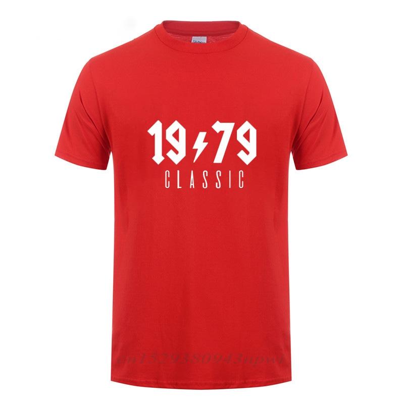 Geboren In 1979 T-shirt Vaderdag Cadeau Grappig 40 Jaar Verjaardagscadeau Voor Papa Echtgenoot Mannen Korte Mouw Ronde Hals Katoenen T-shirt