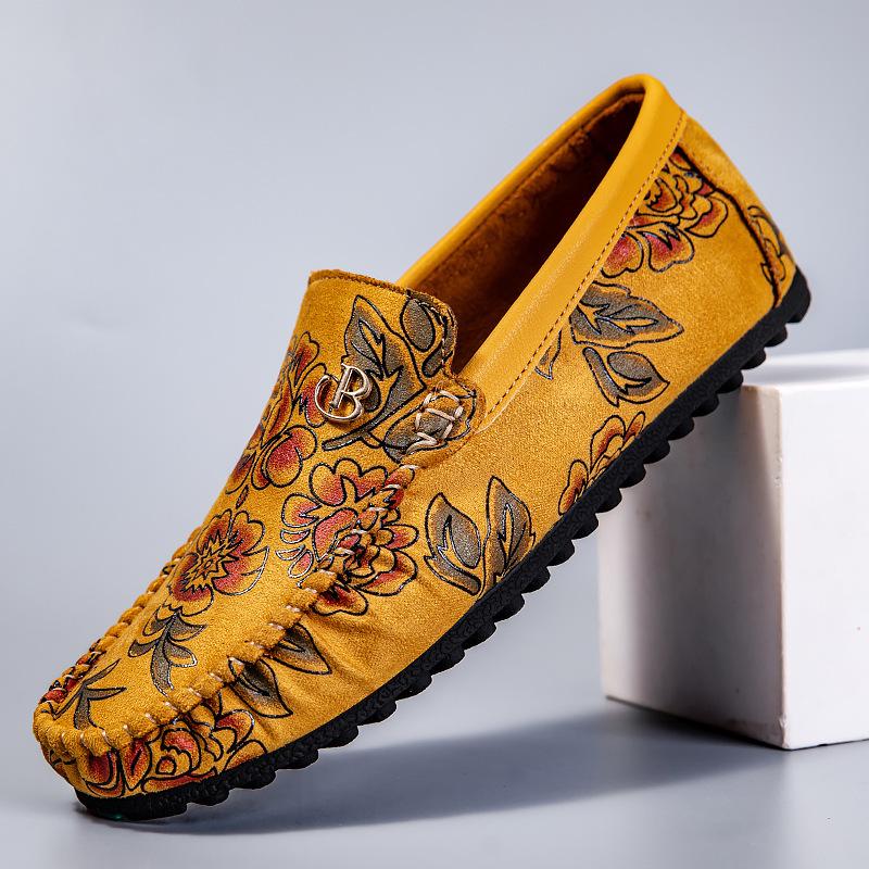 Men's Plus Size Rose Bean Soft Leather Casual Shoes - Red Pointed Toe Summer Trend