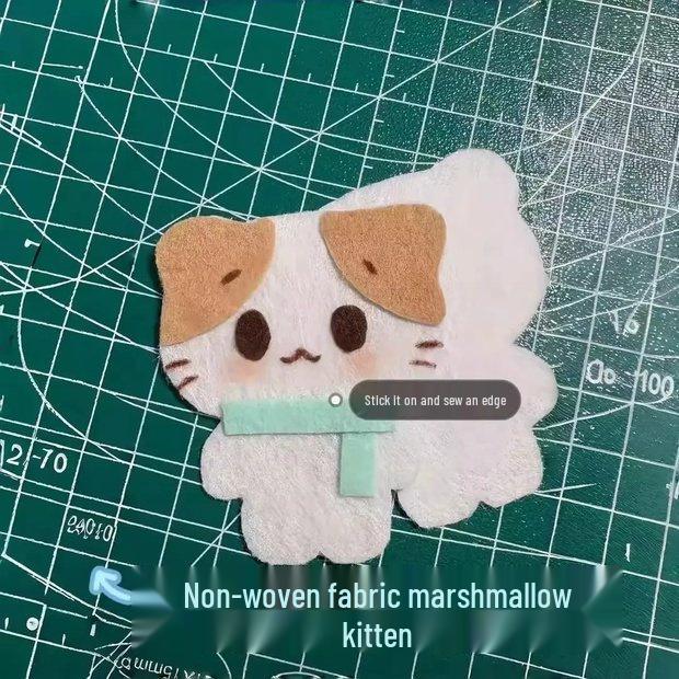 

Набор для изготовления фетрового кулона «Котенок»: Кукла из фетра ручной работы Омамори - Скидка для новичков