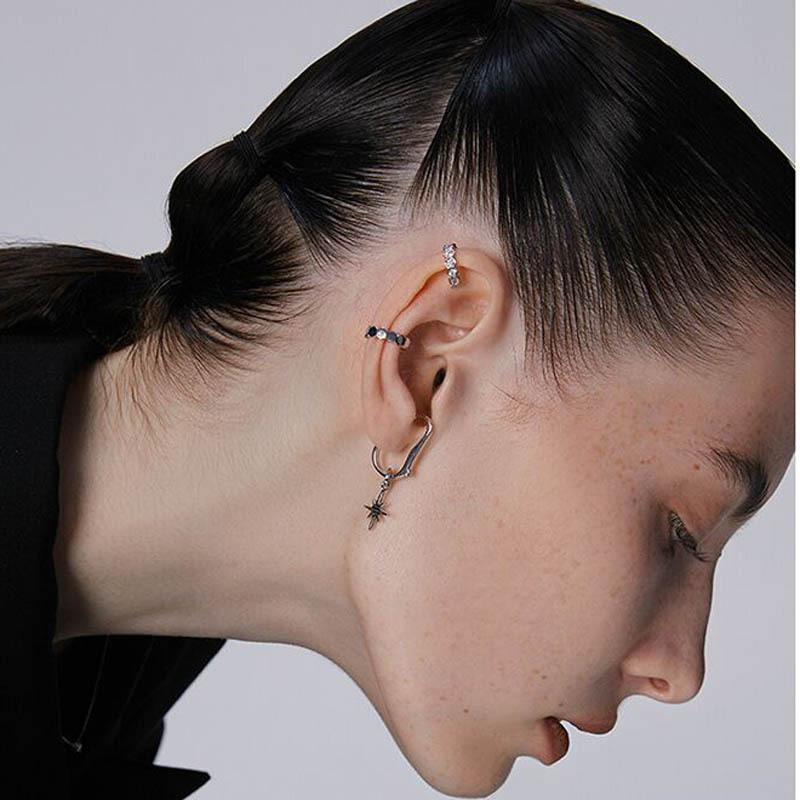 Korean Version of Fashion Temperament, No Earrings, Round Earrings, Female Bone Clips, Simple and Cold