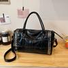 Fashi Riveted Tote Bag Y2k Hot Girl Cool Motorcycle Bag Diamd Grid Shoulder Bag Women's Large-capacity Crossbody Bag