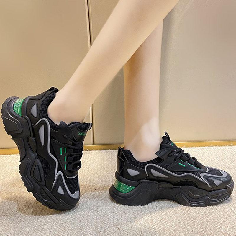 Korean Style Mesh Breathable Sneakers Men 2024 Fashion Casual Couple Style Thick Bottom Anti-slip Running Sports Shoes Summer