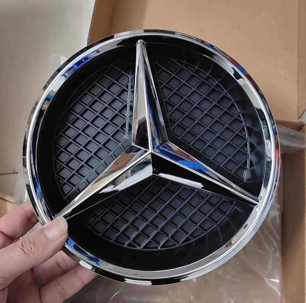 Hot Car Sticker Grill Badge for Mercedes benz AMG A B C E CLA CLS SLK GL Metris GLK GLA G R V VITO GLE GLC GLS Grid style Front