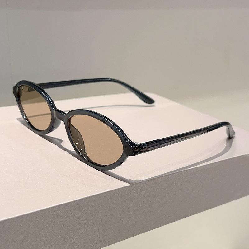 Vintage Small Frame Oval Sunglasses Women For Men Luxury Brand Designer Popular Punk Fashion Outdoor Leopard Shades Uv400