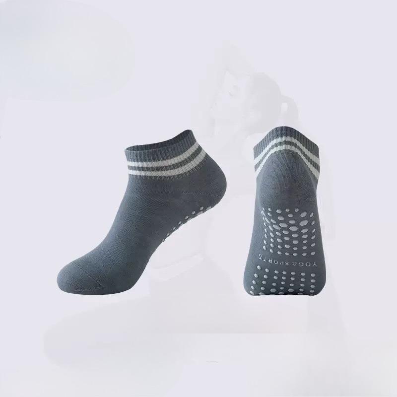 

Женские носки для йоги, танцев, фитнеса, пилатеса, с точечным клеем, не скатывающиеся, спортивные, нескользящие 1 pair светло-серый