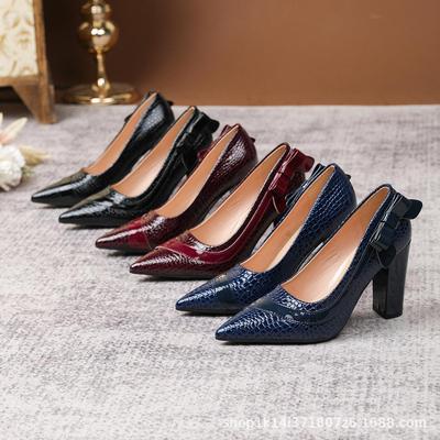 European & American Pointed Toe Chunky Heel Women's Work Shoes, Low Cut Flats, High Heels, Large Size 43.