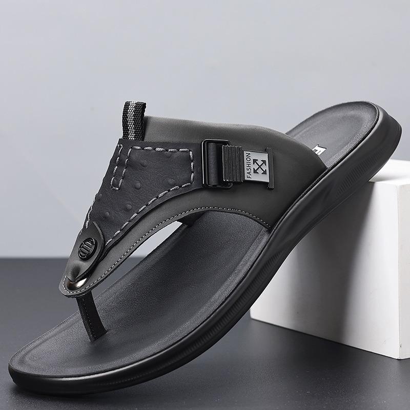 Men's Flip-flops 2025 Summer New Casual Slippers Fashion Leather Slippers for Men Outdoor Anti-Slip Flat Sandals Designer Slides