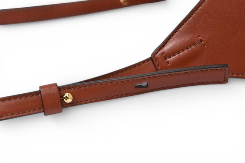 Used Chloebody bag leather Women