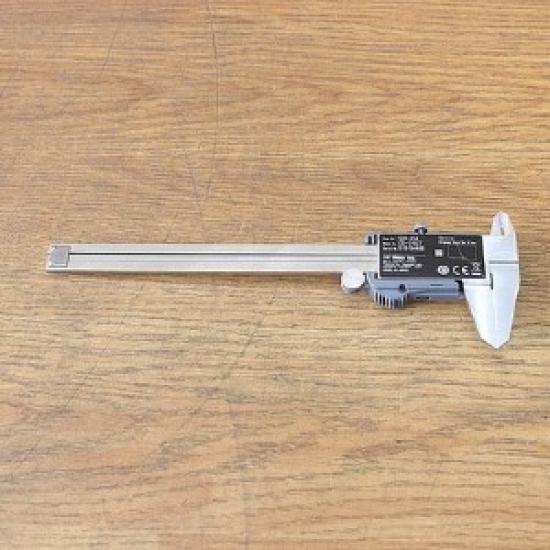 Mitutoyo  500-454(CD-S15CT)150mm Digital Caliper Digimatic Caliper USED