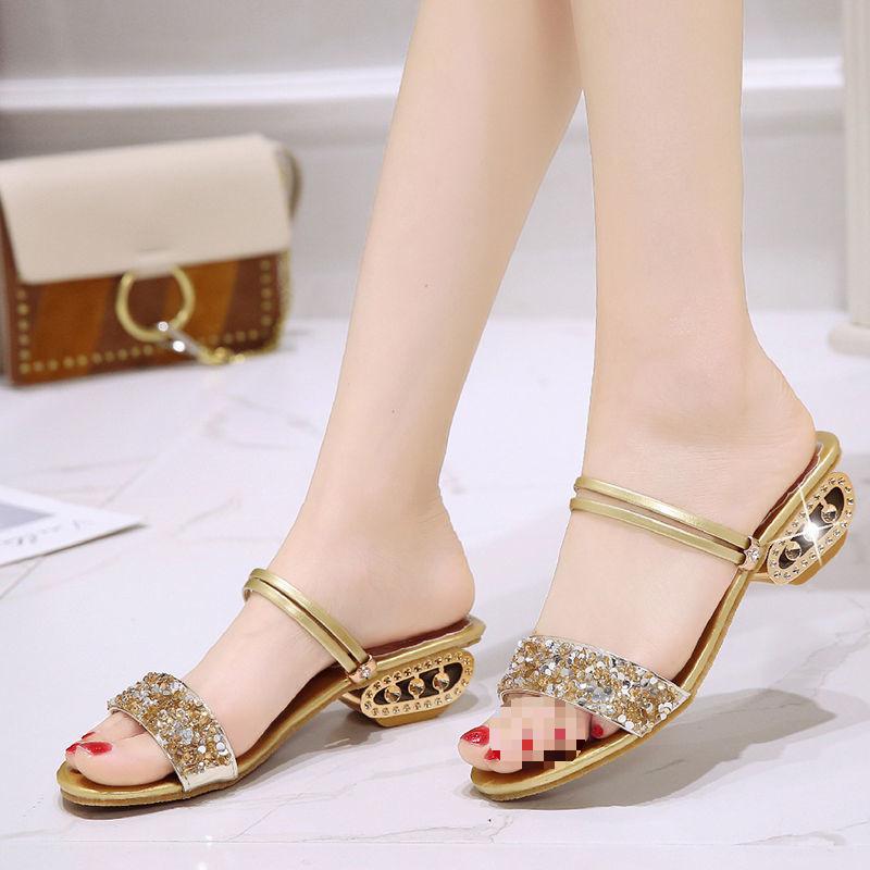 Women's Sandals Summer Wear New Middle Heel Fashion Two Wear Cool Slippers Versatile Thick Heel Cool Slippers