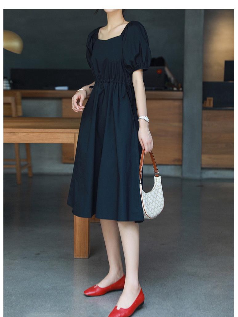 

Платье большого размера в стиле Хепберн, приталенное, с кулиской на талии - Дизайн, визуально омолаживающий 1XL чёрный