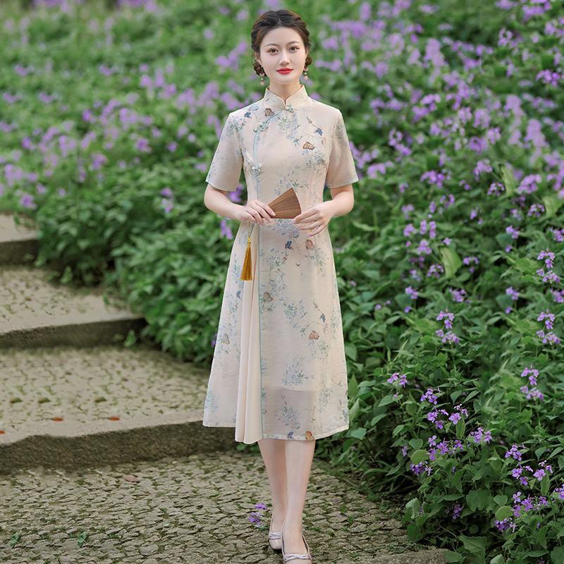 Elegant Modern Cheongsam Dress Women Slim Fit Long Sleeveless Vintage Style Daily Wear With Stand Collar