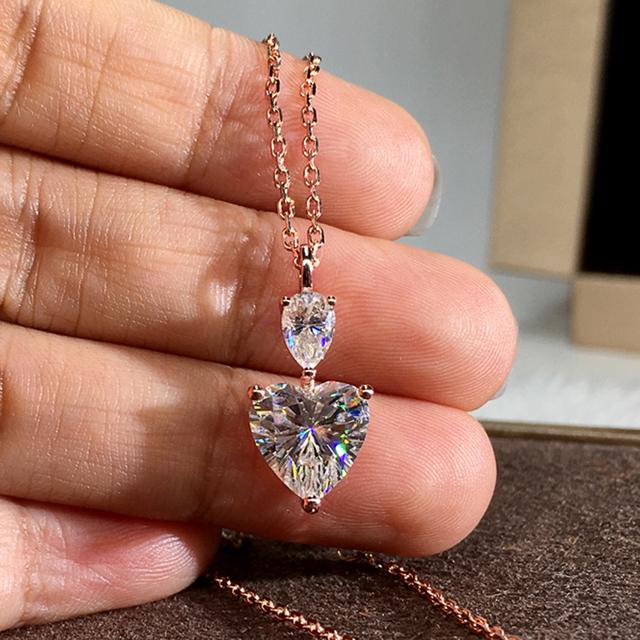 New Gorgeous AAA Heart Cubic Zirconia Bright Yellow Pendant Necklace for Women High-quality Love Necklaces Engagement Jewelry