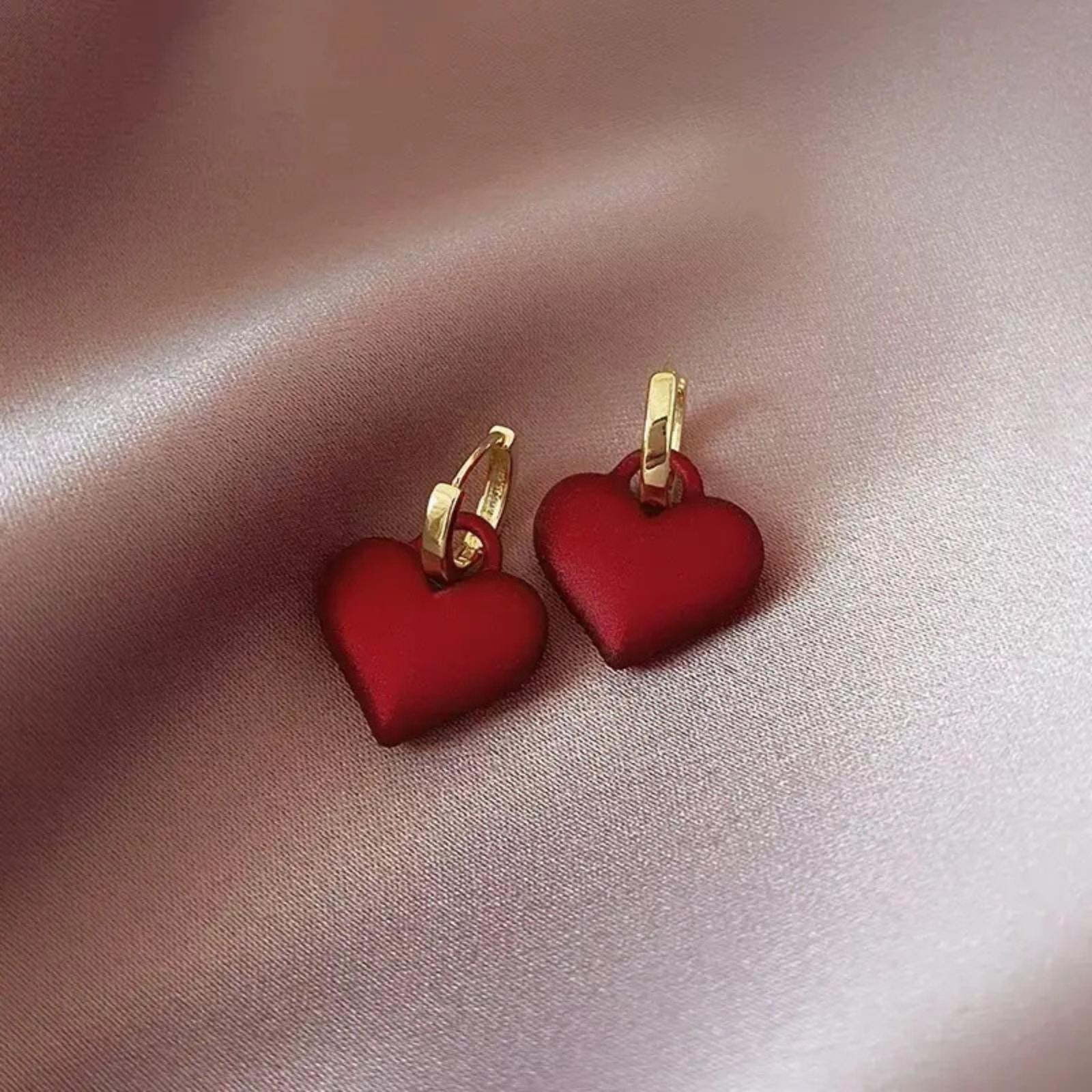 

Vintage Style Women s Earrings Lightweight Metal Alloy Dangle Earrings Elegant Geometric Design Suitable for Daily Wear and Special Occasions One Size