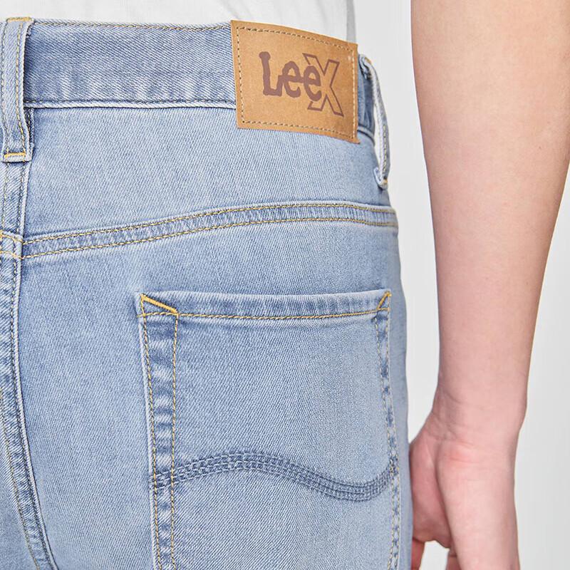 Lee 705 Men's Cool-Feel Tapered Light Blue Jeans