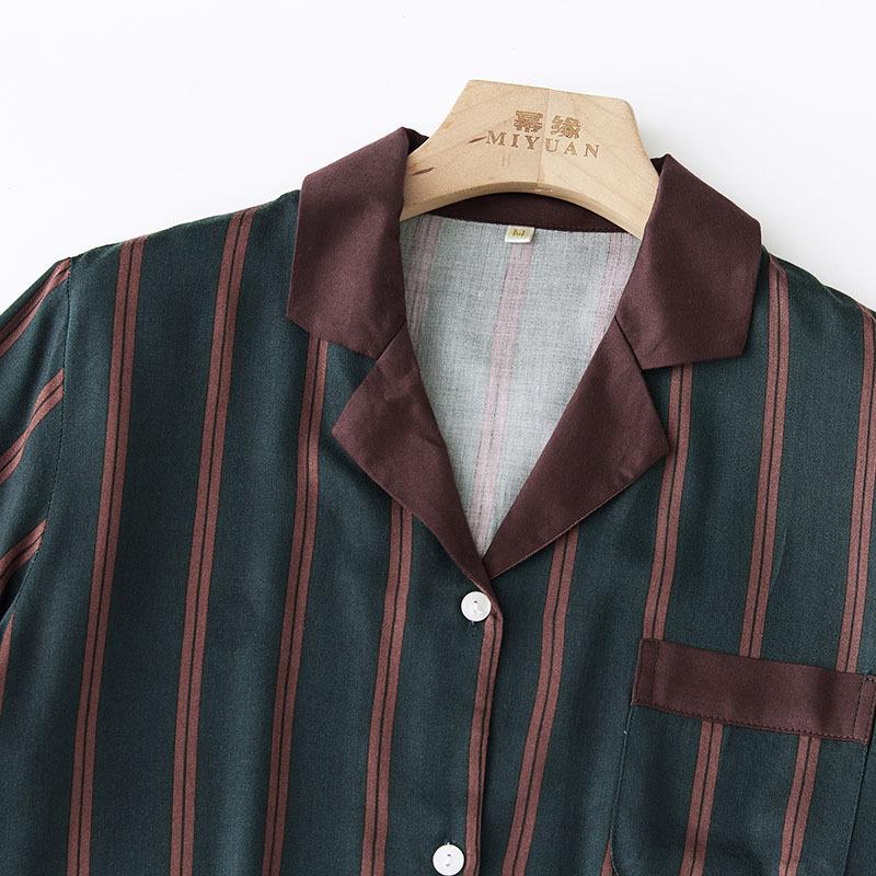 Cotton couple, simple dark green striped