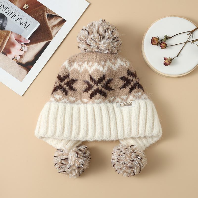 Ladies Snowflake Christmas Wool Hat Winter Fleece Thickened Cold Warm Hat Outdoor Travel Ear Hat New