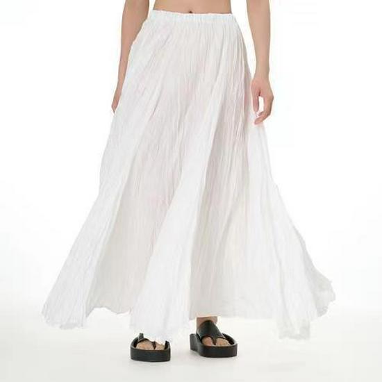 2024 Trendy European-American Minimalist Pleated Swing Skirt for Women - Autumn/Winter Collection