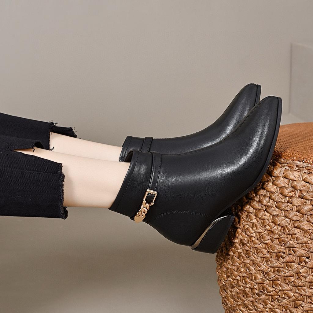 Pointed short boots women's autumn and winter metal buckle low-heeled cotton boots simple temperament fashion boots women's flat boots