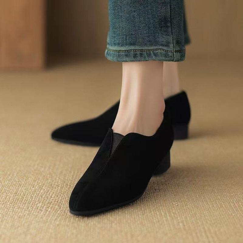 Retro Elastic Thick Heel Deep Mouth Pointed Single Shoes Women's Autumn Black Low Heel Commuter Work Shoes