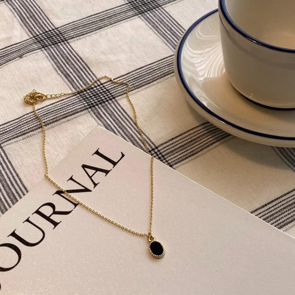 Women's Gold Layered Necklace Daily Black Pendant