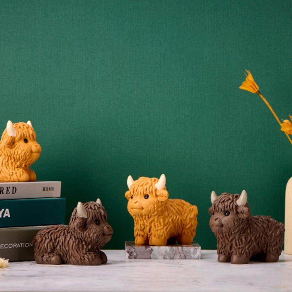 

Exquisite Scotch Highland Cattle Statue Kawaii Animals Resin Figurine Bedroom Style 2