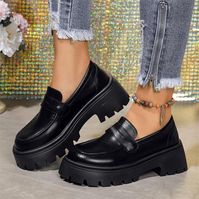 Modne brytyjskie buty na platformie damskie 2024 okrągłe palce grube dno pojedyncze buty damskie vintage czarne buty ze skóry syntetycznej oksfordki 35-41