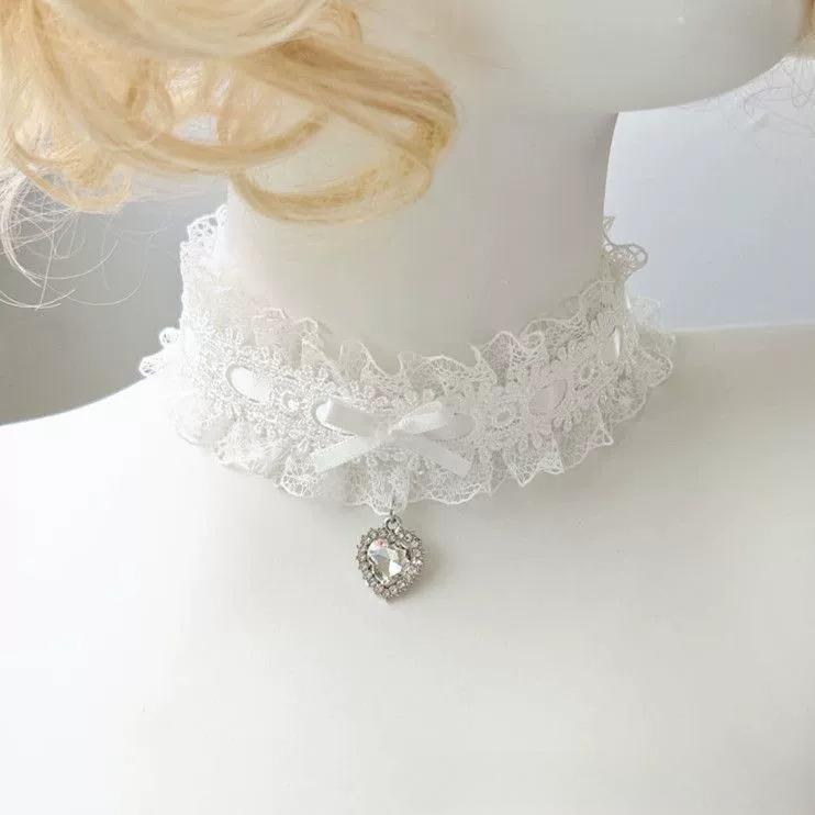30cm Aesthetic Bow Lace Choker with Heart Gem Charm for Girls Necklace Collar Lcae Band Lolita Dancing Jewelry for Wedding Party