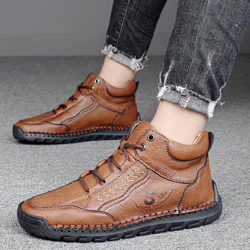 Large size men's hand-stitched shoes mid-top Martin boots casual flat-bottomed foot-fitting lazy shoes men's driving shoes