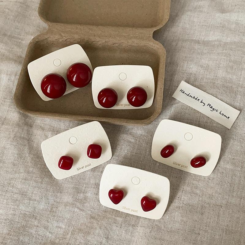 Boucles d'oreilles à tige Ankola Red Oil Dropping Love Circle Doudou pour femmes, boucles d'oreilles polyvalentes rétro de luxe légères pour l'automne et l'hiver