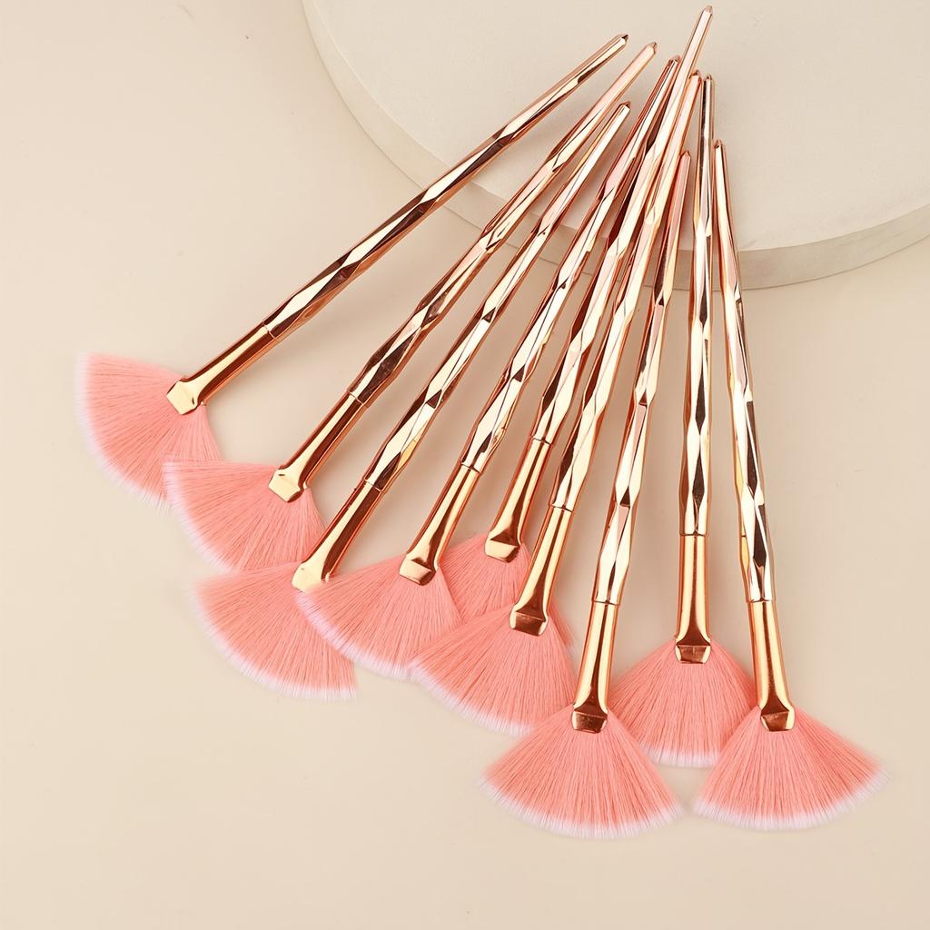 1pcs New Practical Facial Brushes Fan Makeup Brushes Soft Portable Mask Brushes Cosmetic Tools for Ladies Girls Nail Charm Beaut