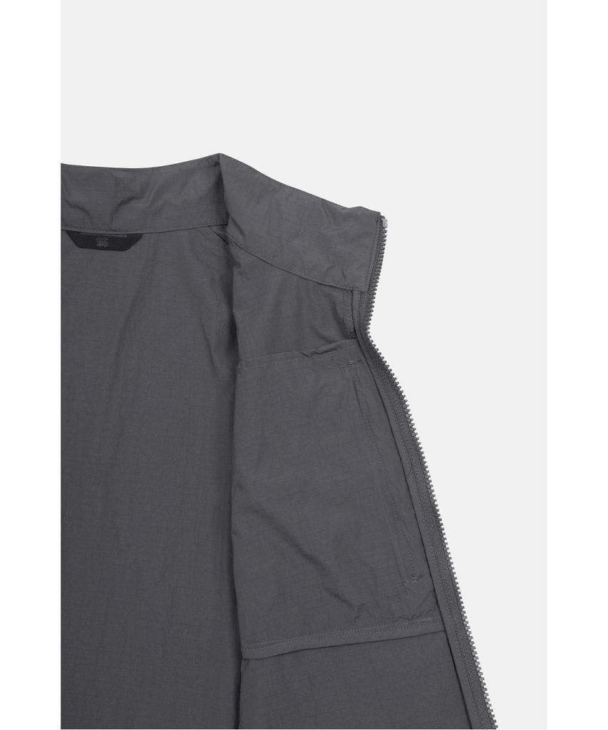 Kolon Sport Men'S Windproof Stand-Neck Vest Jwvax26311Cgy