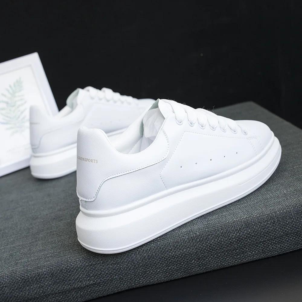 Luksus Originalt Merkedesign Dame Herre Sneakers Gratis Frakt Kampanje Mote Bokstavtrykk Hvite Brettsko Fritids Tenni