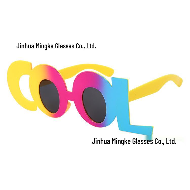 Personalisierte Cartoon-Sonnenbrillen für Abschluss- und Geburtstagsfeiern