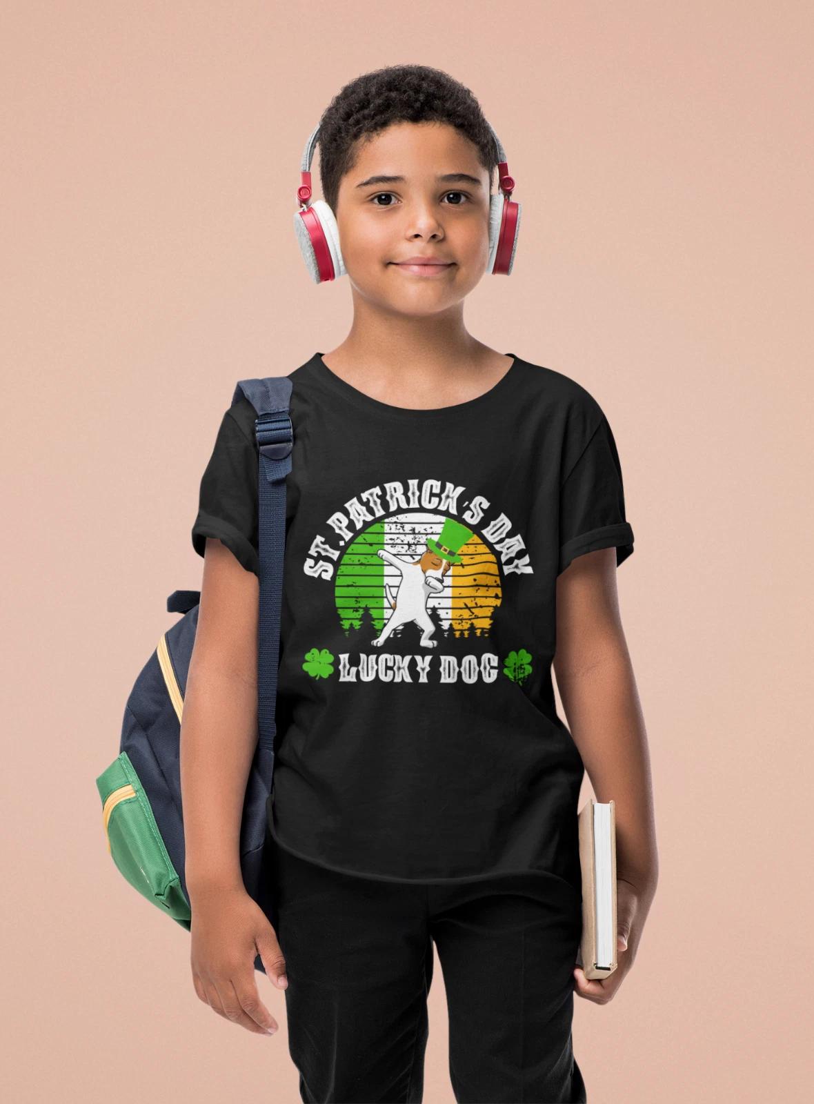 Funny St. Patricks Day Lucky Dog T-Shirt Irish Flag Dabbing Dog T Shirt S