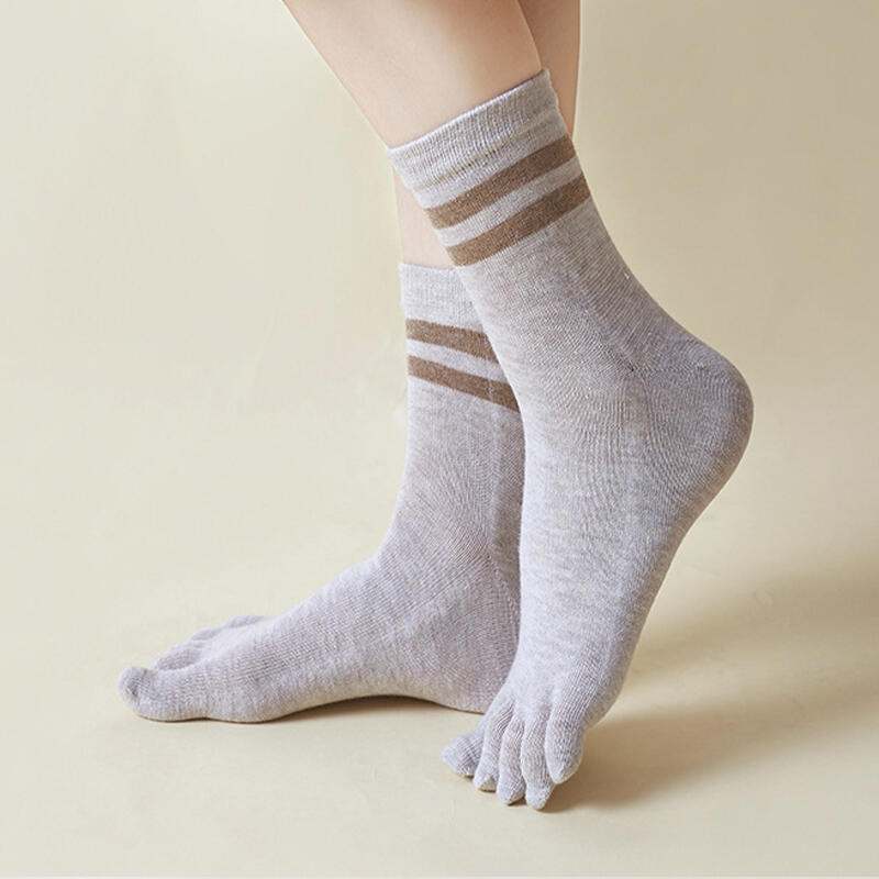 5 Pairs of Women's Cozy Line Toe Socks
