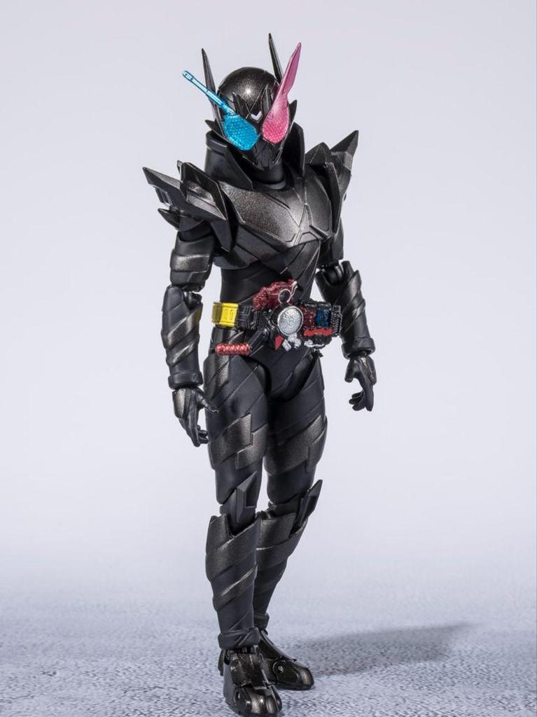 [USED] S.H.Figuarts Kamen Rider Build Rabbit Tank Hazard Form