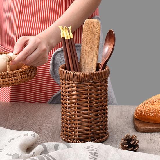 Rustikaler Stäbchenhalter aus geflochtenem Kunst rattan Küchenutensilien-Organizer Besteckaufbewahrungsbehälter für Küchenarbeitsplatte Esstisch Organisation