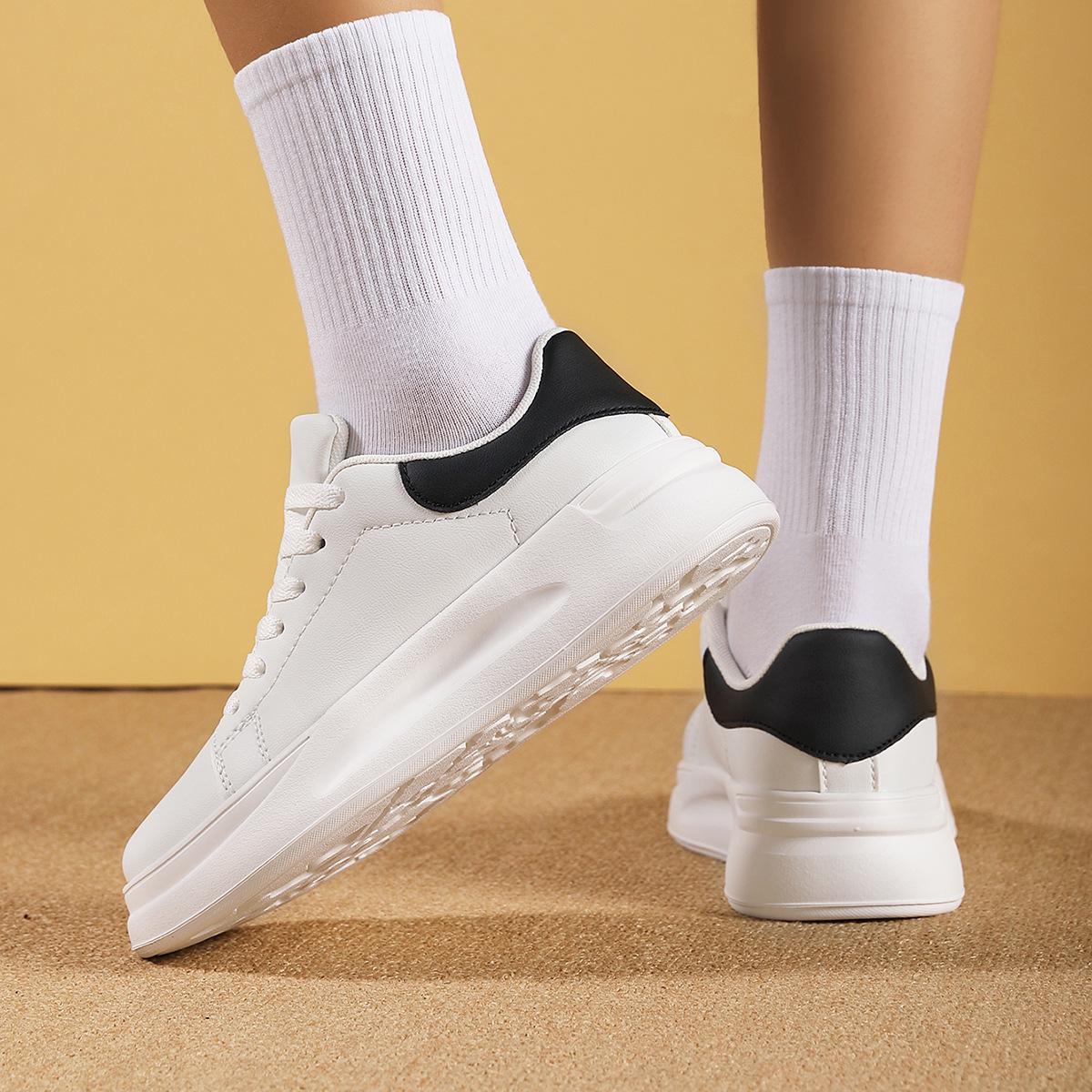 

Spring & Autumn Men s White Platform Sneakers – Trendy Height-Boosting Color-Blocked Couple s Casual Shoes 38